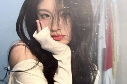 江疏影39岁凭“脚毛”上热搜背后藏着内娱对中年女星最大的傲慢